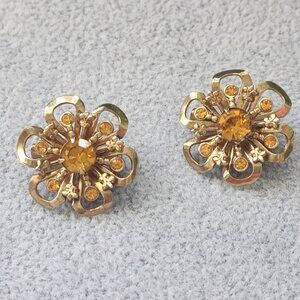 Pair of Vintage Retro Atomic Starburst Gold Rhinestone Brooches